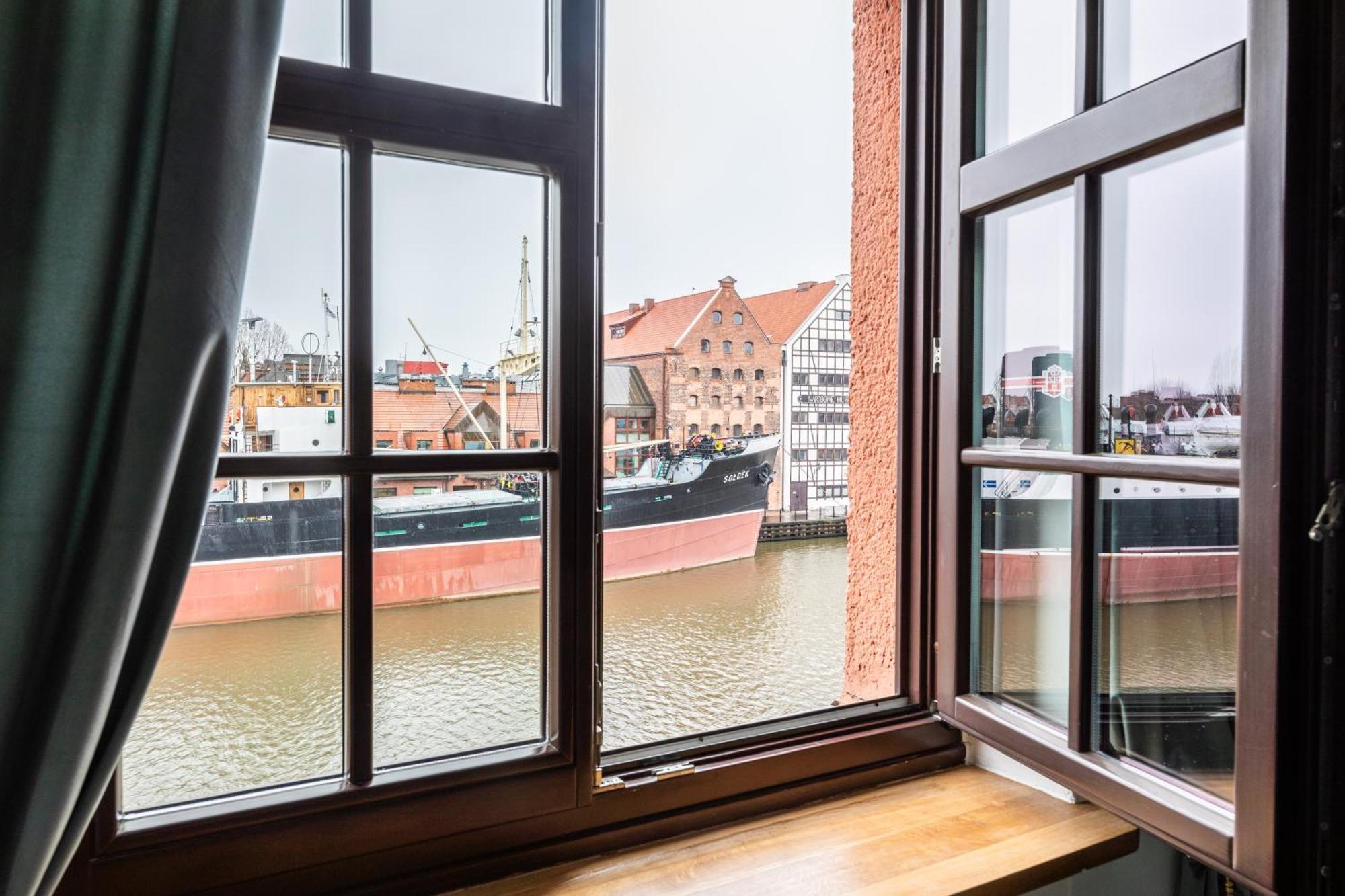 Motlawa Apartments - Old Town & River Viev, Fast Wifi Гданьск Номер фото